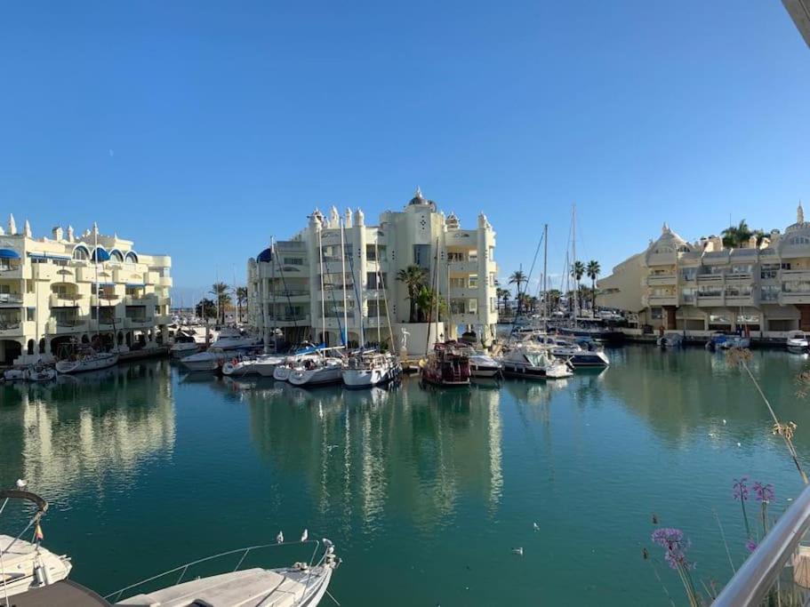 Benalmadena Costa Malaga Apartamento Muy Acogedor Con Vistas Al Mar Terraza Gigante Para Verano E Invierno Parking Exteriör bild